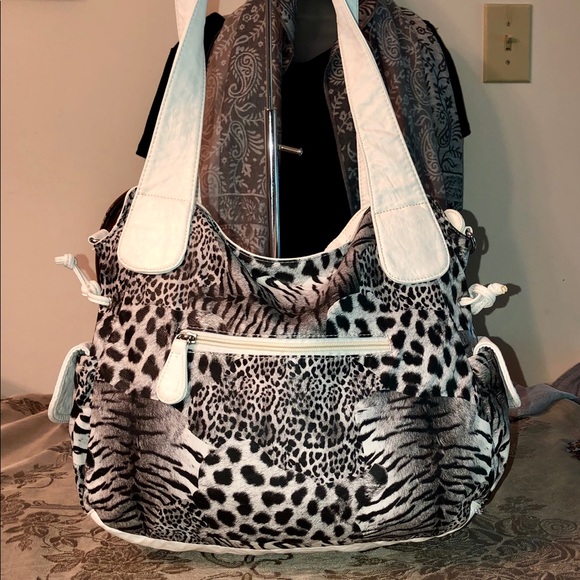 NWT Blk/Wht Super Soft Washed Leather. - Picture 2 of 6